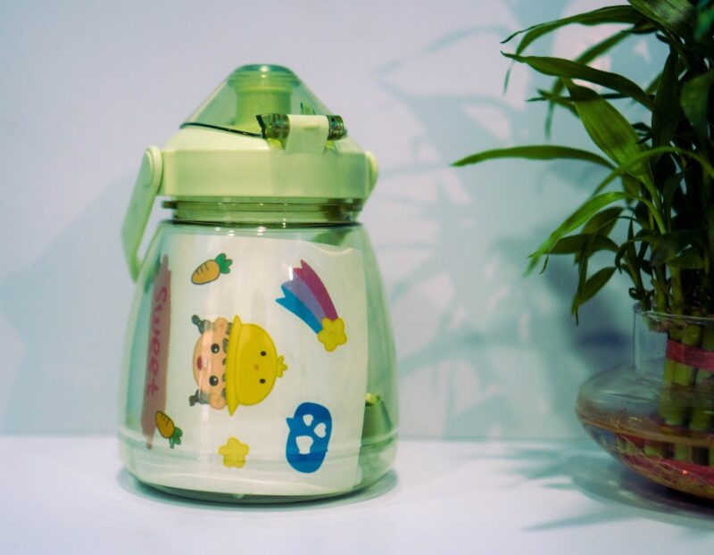 Kids Water Bottle BPA-Free Toddler Water Bottle With Straw Leak-Proof Water Bottles Cup Plastic Toddler Straw Cups with Neck Rope for Travel Fitness School